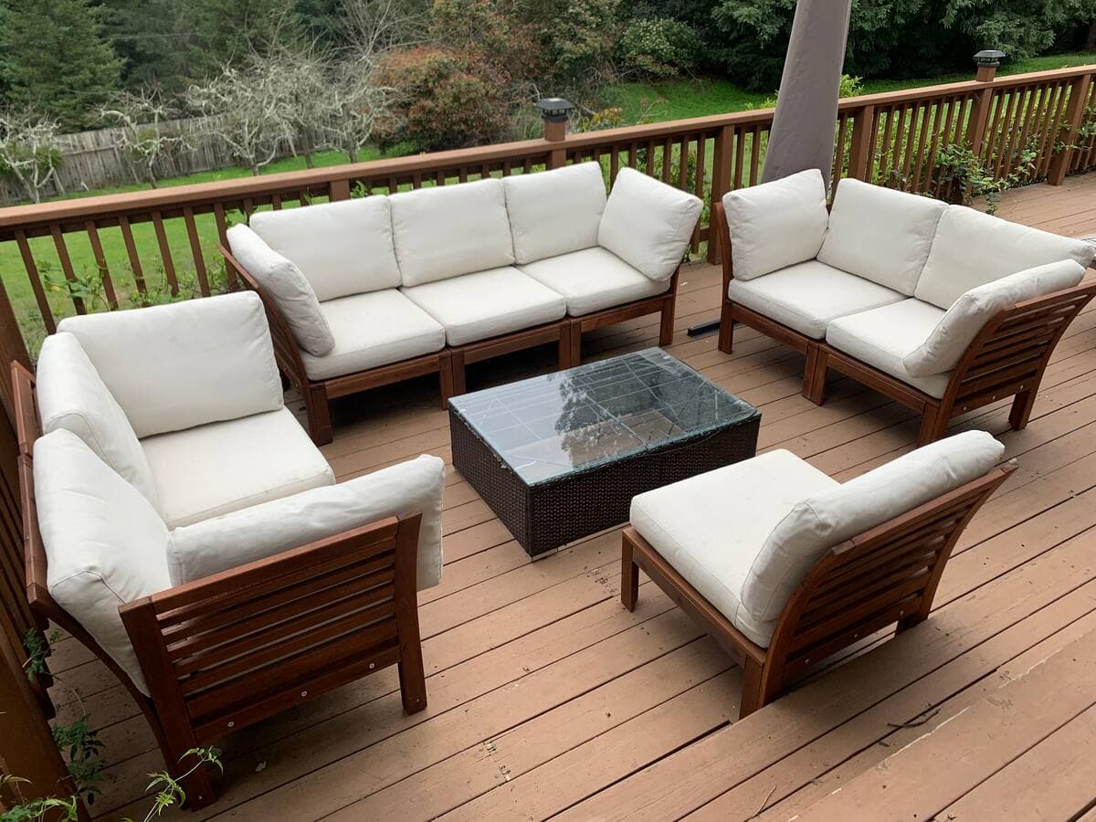 Outdoor lounge seating on the deck