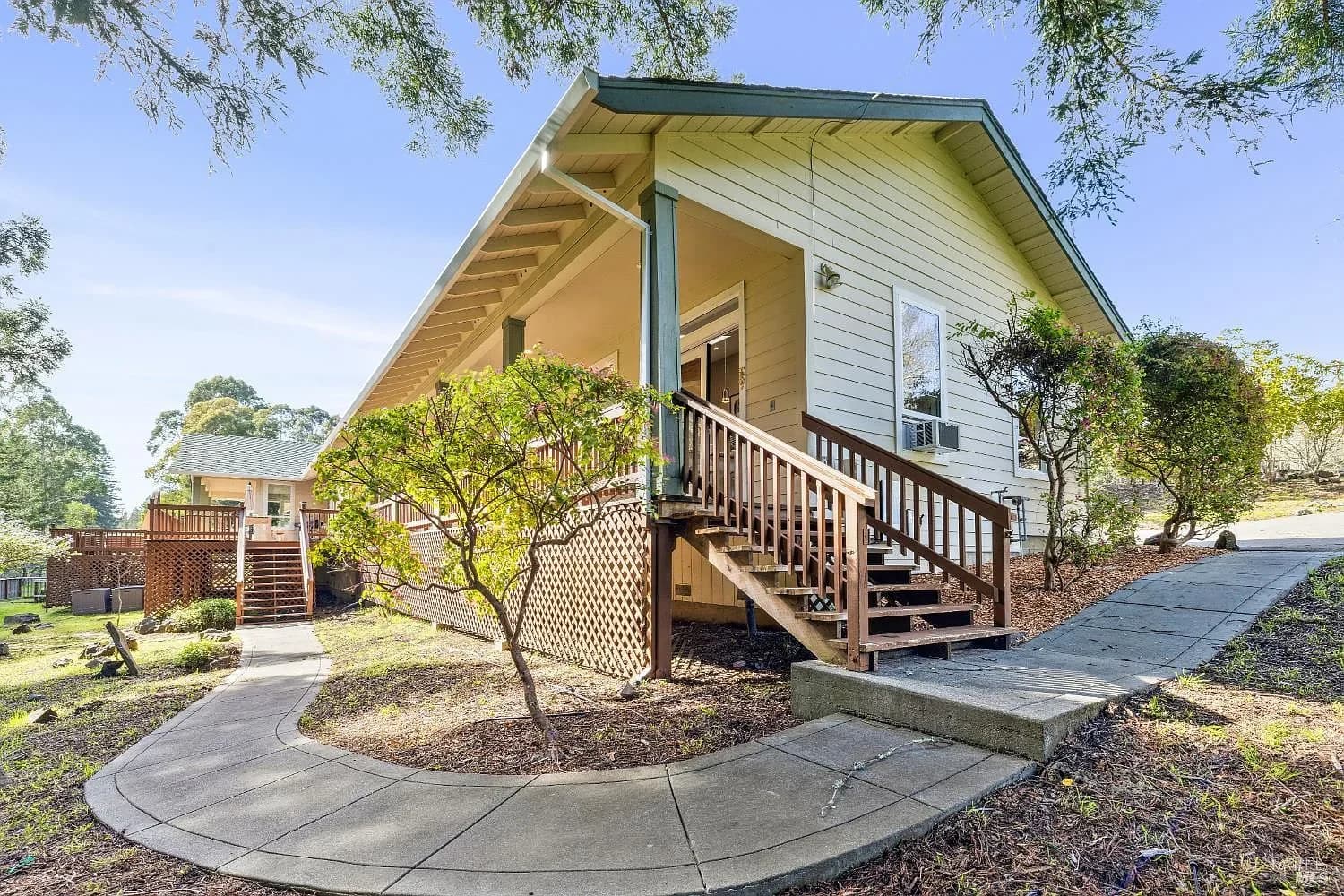 Private studio exterior with its own entrance and deck